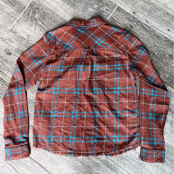 RVCA women’s in a haze rust long sleeve button down raw hem flannel shirt - Picture 7 of 8